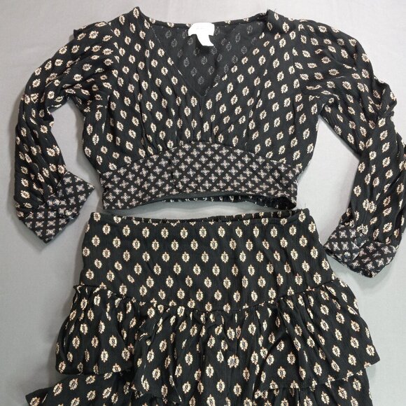 Jopaa Tops - Jopaa Black & White Boho Smocked Crop Top & Tiered Mini Skirt Size M